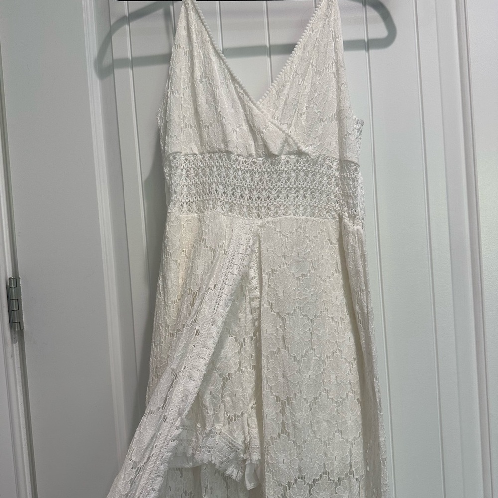 Elegant White Lace Romper with Duster